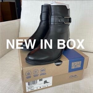 NIB Clarks Women's Maye Bella Ankle Boot (Size 6)